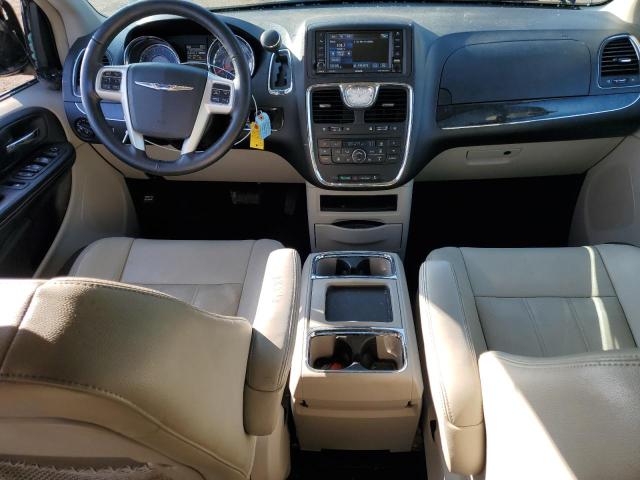Photo 8 from auction – 2015 CHRYSLER TOWN & COU with VIN 2C4RC1BG2FR505910
