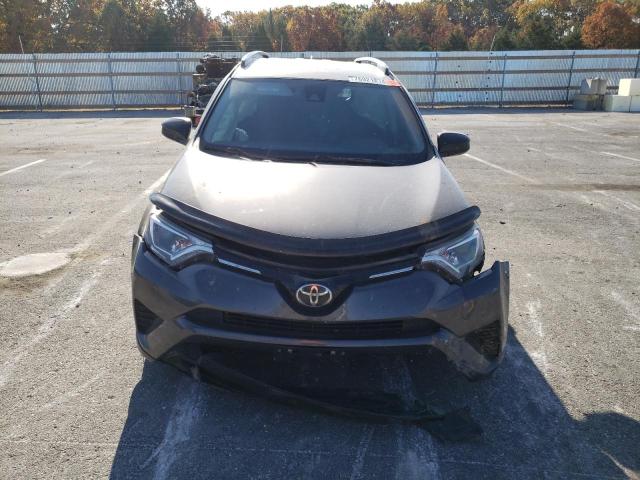 Photo 5 from auction – 2017 TOYOTA RAV4 LE with VIN JTMBFREV0HJ117132