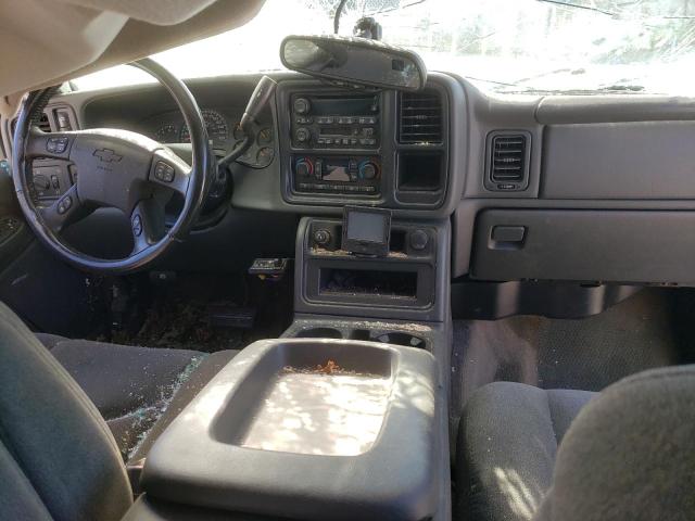 Photo 8 from auction – 2004 CHEVROLET SILVERADO with VIN 1GCJK33U64F182241