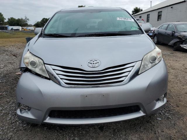 Photo 5 from auction – 2012 TOYOTA SIENNA XLE with VIN 5TDDK3DC7CS036528