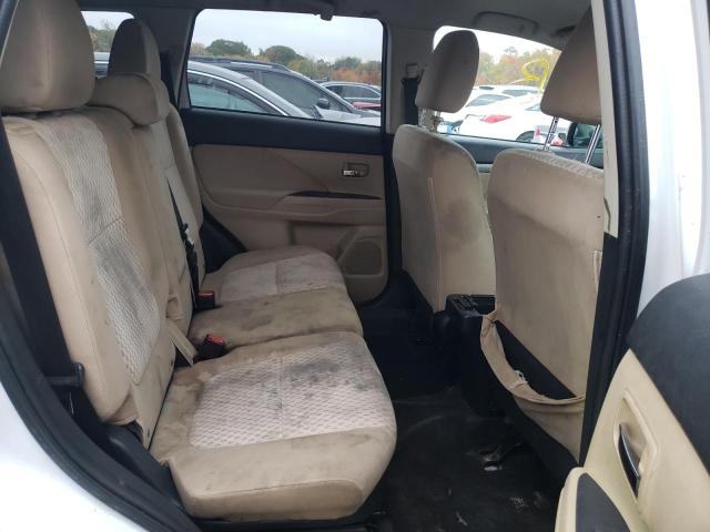 Photo 10 from auction – 2014 MITSUBISHI OUTLANDER with VIN JA4AD3A30EZ005831