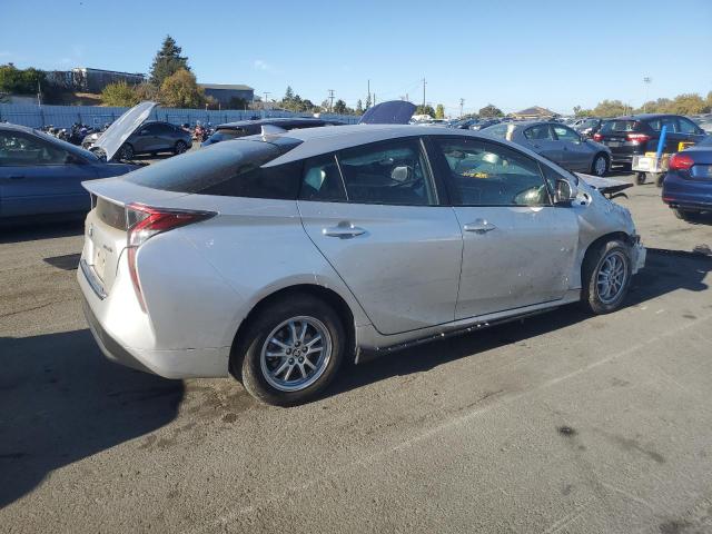 Photo 3 from auction – 2018 TOYOTA PRIUS with VIN JTDKBRFU2J3596973