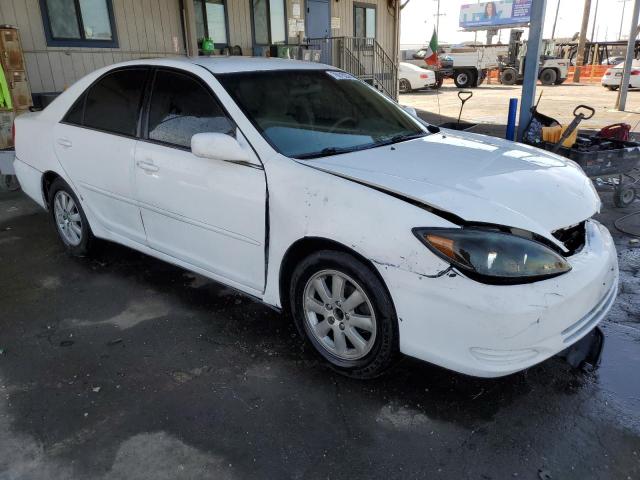 Photo 4 from auction – 2004 TOYOTA CAMRY LE with VIN 4T1BE32K04U336848