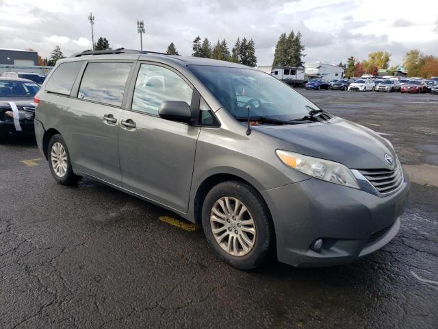 Photo 4 from auction – 2011 TOYOTA SIENNA XLE with VIN 5TDYK3DC5BS079572