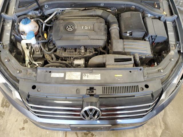 Photo 11 from auction – 2015 VOLKSWAGEN PASSAT S with VIN 1VWAT7A3XFC120065