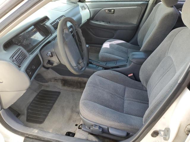 Photo 7 from auction – 2000 TOYOTA CAMRY CE with VIN 4T1BG22K0YU969991