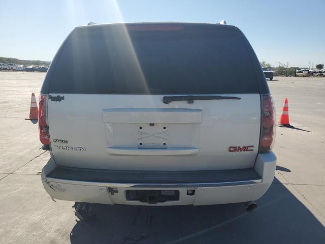 Photo 6 from auction – 2011 GMC YUKON DENA with VIN 1GKS1EEF4BR259318