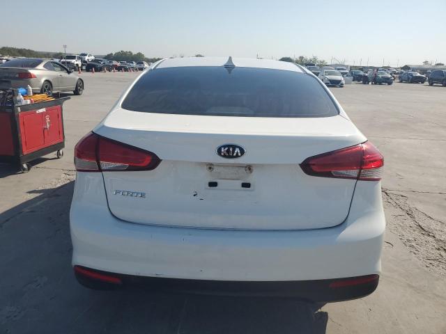 Photo 6 from auction – 2018 KIA FORTE with VIN 3KPFK4A70JE231609