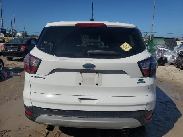 Photo 6 from auction – 2017 FORD ESCAPE SE with VIN 1FMCU0GD8HUE43751