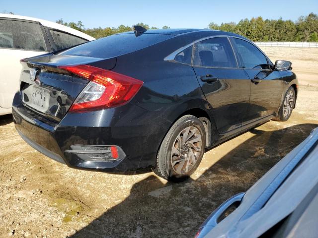 Zdjęcie 3 z aukcji – 2017 HONDA CIVIC EX z VIN 19XFC2F73HE041467