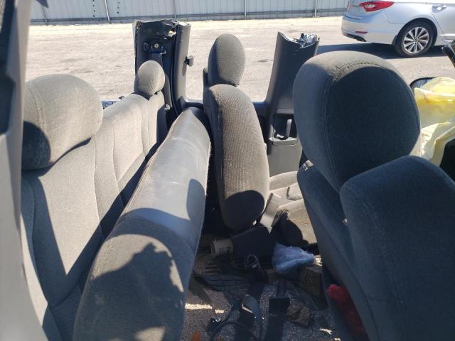 Photo 10 from auction – 2003 CHEVROLET SILVERADO with VIN 2GCEK19T031328059
