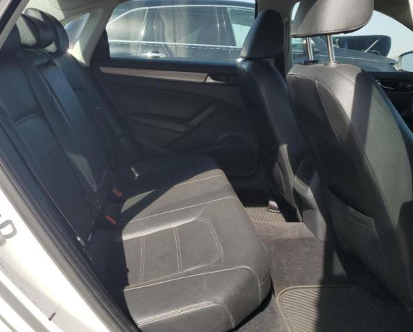 Photo 10 from auction – 2014 VOLKSWAGEN PASSAT S with VIN 1VWAT7A32EC085388