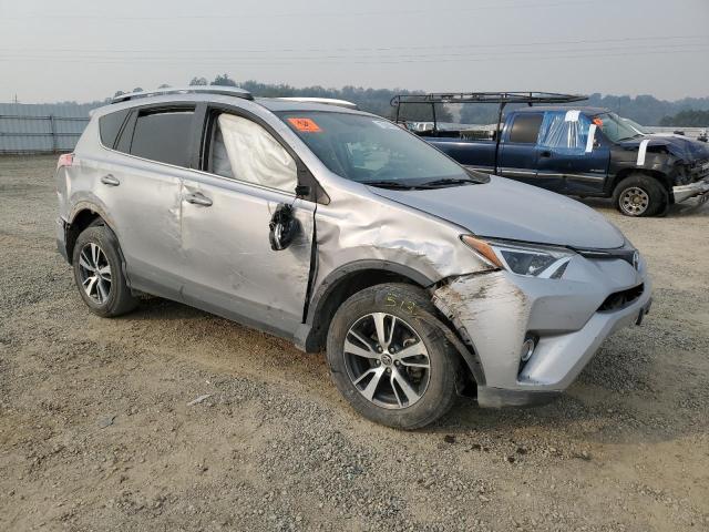 Photo 4 from auction – 2016 TOYOTA RAV4 XLE with VIN 2T3WFREV5GW282837