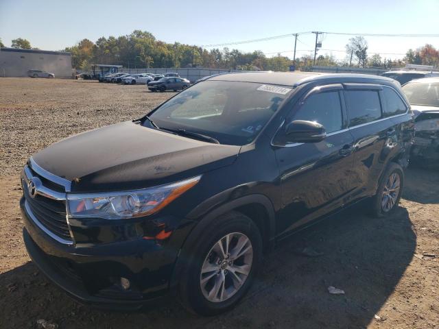 TOYOTA HIGHLANDER 2015 with VIN 5TDJKRFH3FS142770 - Photo from auction
