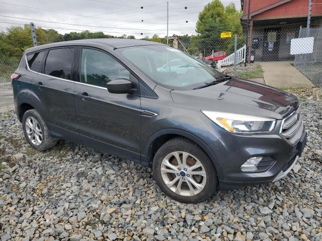 Photo 4 from auction – 2017 FORD ESCAPE SE with VIN 1FMCU9GD3HUD47790