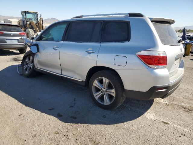 Photo 2 from auction – 2013 TOYOTA HIGHLANDER with VIN 5TDDK3EH8DS199135