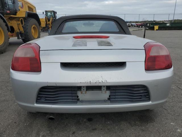 Photo 6 from auction – 2001 TOYOTA MR2 SPYDER with VIN JTDFR320810029195