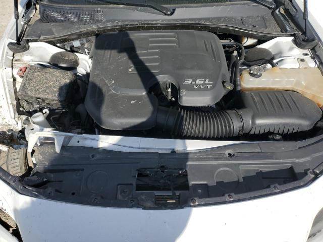 Photo 11 from auction – 2019 CHRYSLER 300 S with VIN 2C3CCABG2KH731097
