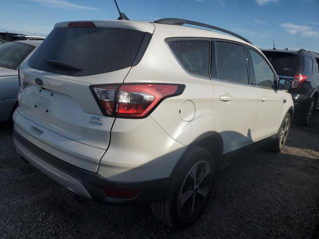 Photo 3 from auction – 2018 FORD ESCAPE SEL with VIN 1FMCU0HD2JUA07157