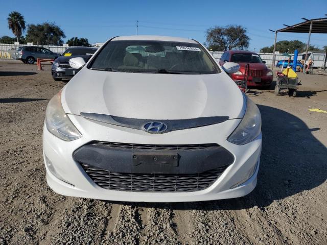 Photo 5 from auction – 2014 HYUNDAI SONATA HYB with VIN KMHEC4A41EA108355