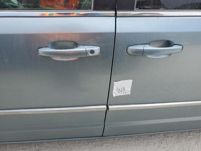 Photo 13 from auction – 2010 CHRYSLER TOWN & COU with VIN 2A4RR8DXXAR394076