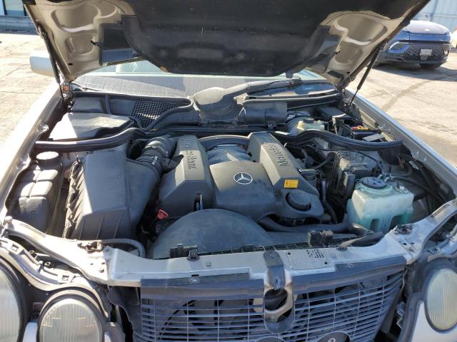 Photo 11 from auction – 1998 MERCEDES-BENZ E 320 with VIN WDBJF65F0WA638978