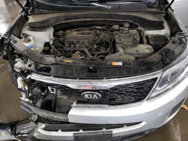 Photo 12 from auction – 2015 KIA SORENTO LX with VIN 5XYKTDA73FG603238