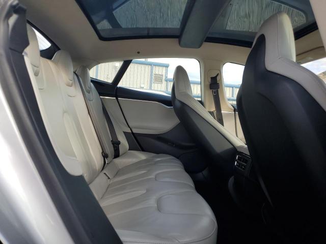 Photo 10 from auction – 2013 TESLA MODEL S with VIN 5YJSA1DN7DFP18038
