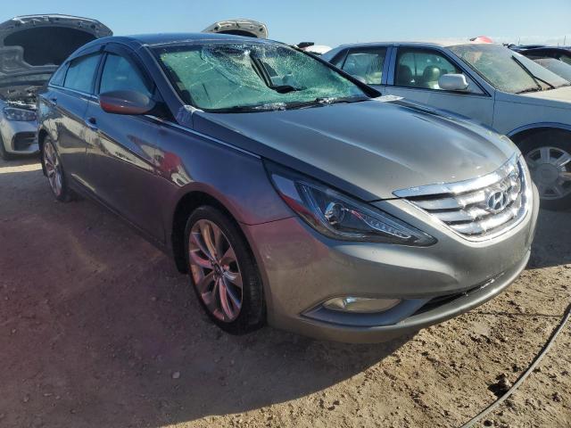 Photo 4 from auction – 2013 HYUNDAI SONATA SE with VIN 5NPEC4AC0DH681380