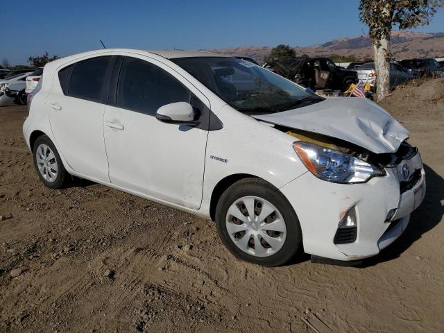 Photo 4 from auction – 2012 TOYOTA PRIUS C with VIN JTDKDTB30C1513950