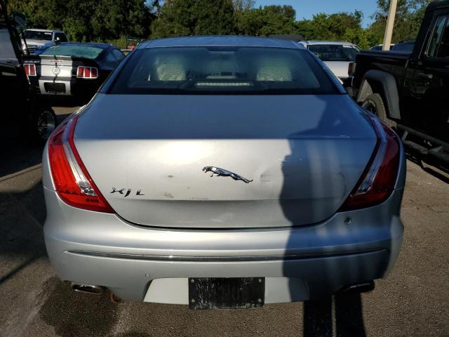 Photo 6 from auction – 2011 JAGUAR XJL with VIN SAJWA2GB1BLV12220