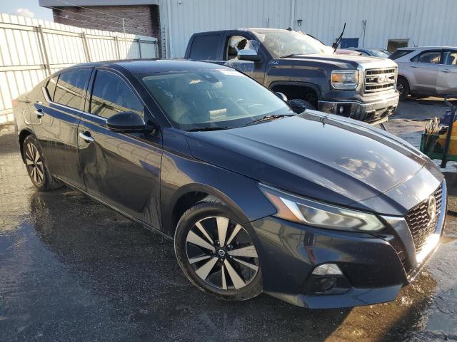 Photo 4 from auction – 2019 NISSAN ALTIMA SV with VIN 1N4BL4DV4KN306790