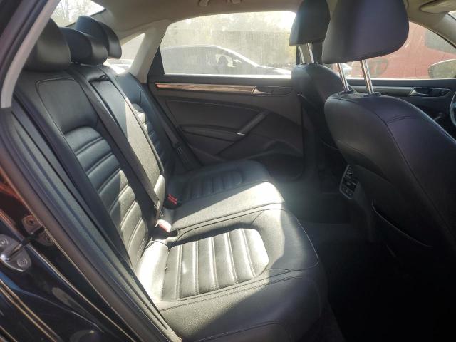 Photo 10 from auction – 2017 VOLKSWAGEN PASSAT SEL with VIN 1VWCT7A34HC054060