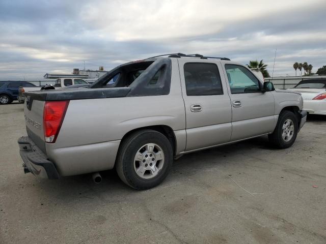 Photo 3 from auction – 2005 CHEVROLET AVALANCHE with VIN 3GNEC12Z75G216923