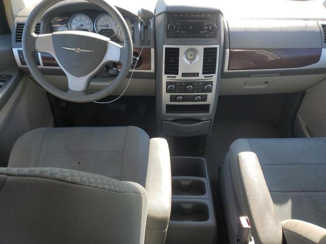Photo 8 from auction – 2010 CHRYSLER TOWN & COU with VIN 2A4RR5D11AR308485
