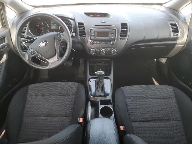 Photo 8 from auction – 2017 KIA FORTE LX with VIN KNAFK5A83H5711497