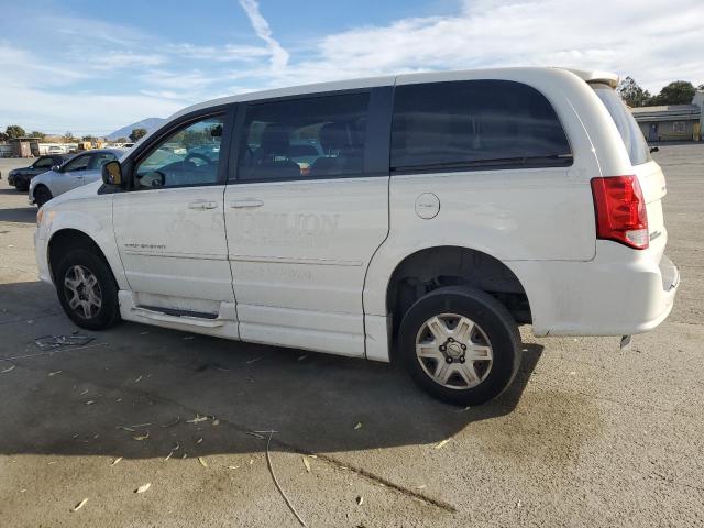 Photo 2 from auction – 2011 DODGE GRAND CARA with VIN 2D4RN4DG1BR795000