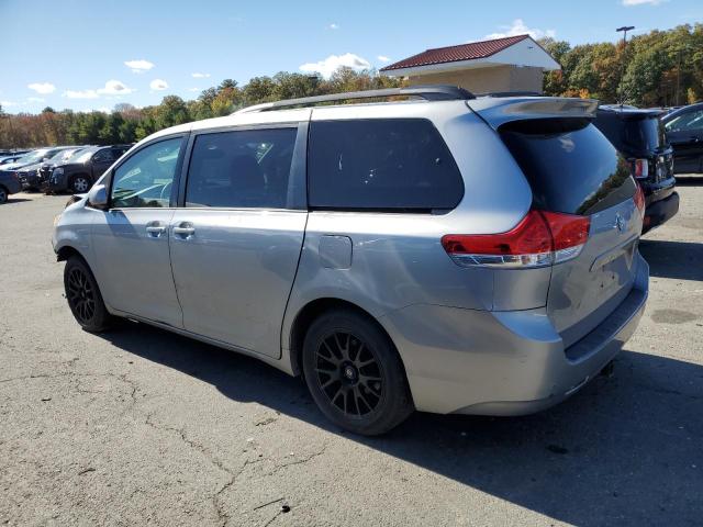 Photo 2 from auction – 2014 TOYOTA SIENNA LE with VIN 5TDJK3DC1ES084726