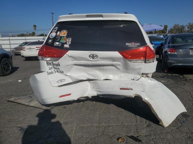 Photo 6 from auction – 2014 TOYOTA SIENNA LE with VIN 5TDKK3DC9ES481878