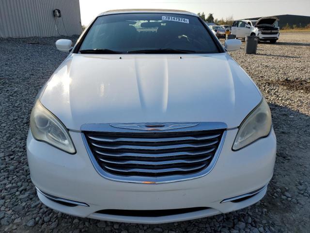 Photo 5 from auction – 2012 CHRYSLER 200 TOURIN with VIN 1C3BCBEBXCN218867