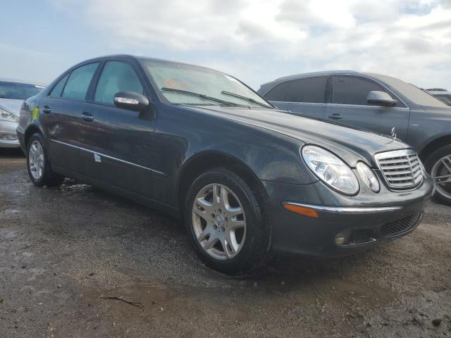 Photo 4 from auction – 2004 MERCEDES-BENZ E 320 with VIN WDBUF65JX4A501335