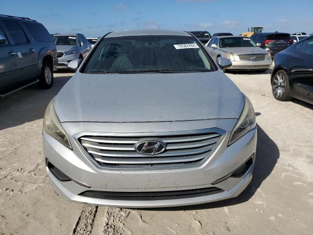 Photo 5 from auction – 2016 HYUNDAI SONATA SE with VIN 5NPE24AF7GH351320