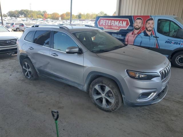 Photo 4 from auction – 2019 JEEP CHEROKEE L with VIN 1C4PJMDN6KD201390