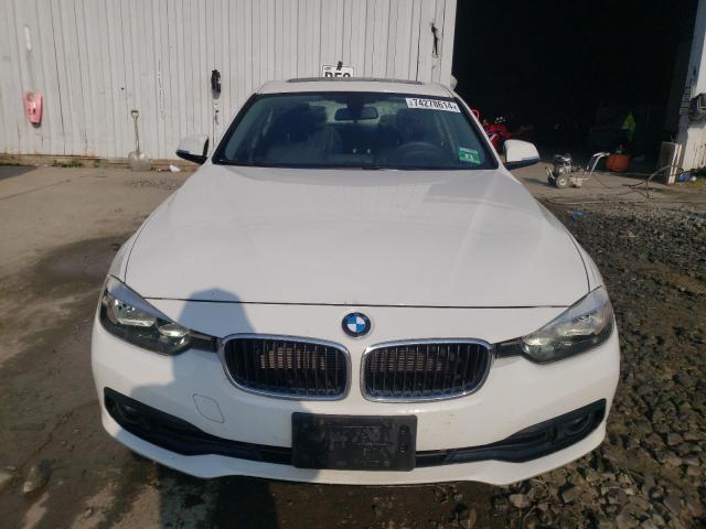 Photo 5 from auction – 2016 BMW 320 XI with VIN WBA8E5G54GNT94731