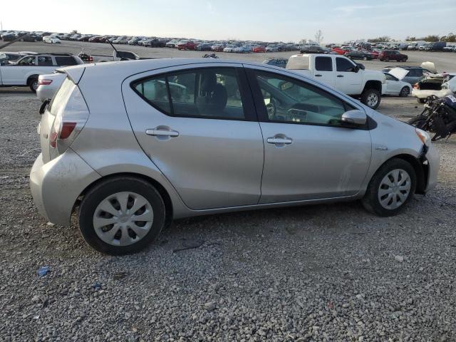 Photo 3 from auction – 2012 TOYOTA PRIUS C with VIN JTDKDTB31C1511141