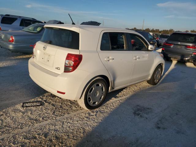 Photo 3 from auction – 2012 TOYOTA SCION XD with VIN JTKKU4B44C1015967