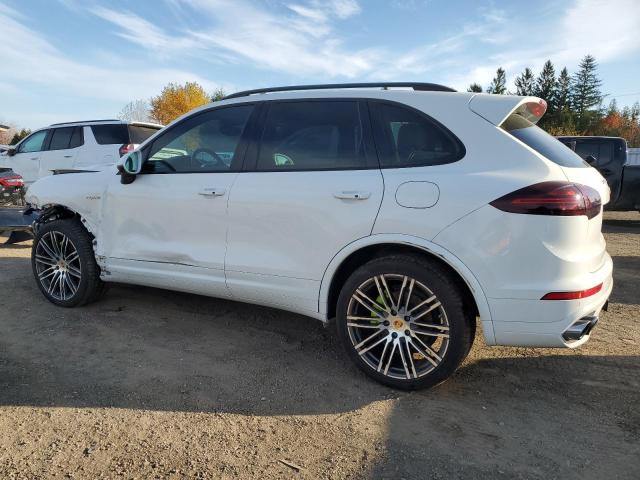 Photo 2 from auction – 2017 PORSCHE CAYENNE SE with VIN WP1AE2A28HLA74518