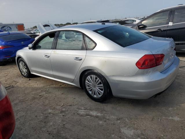 Photo 2 from auction – 2014 VOLKSWAGEN PASSAT S with VIN 1VWAP7A3XEC012693