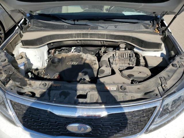 Photo 12 from auction – 2014 KIA SORENTO LX with VIN 5XYKTCA61EG531102