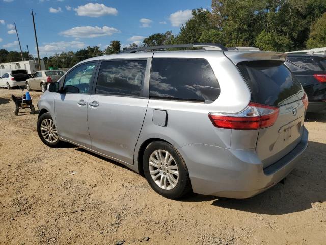 Photo 2 from auction – 2015 TOYOTA SIENNA XLE with VIN 5TDYK3DC7FS570697